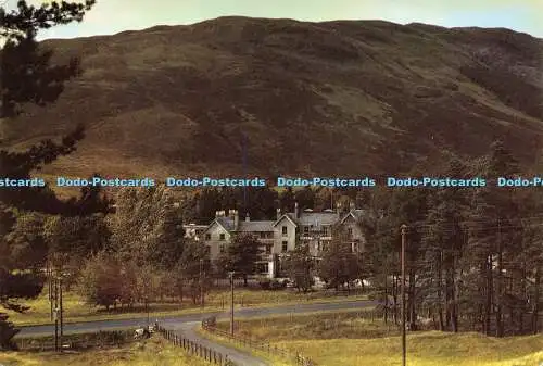 D016852 Royal Hotel. Tyndrum. W. S. Thomson