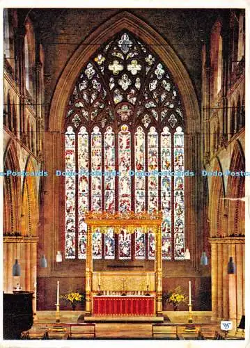 D020064 Carlisle Cathedral. Hochaltar und Ostfenster. Walter Scott. 1970