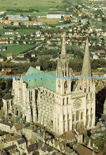 D020180 Chartres. Eure et Loir. La Cathedrale. La facade et le croisillon nord.