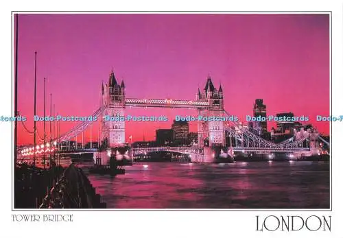 D023332 Tower Bridge. London. Fisa. Golden Shield