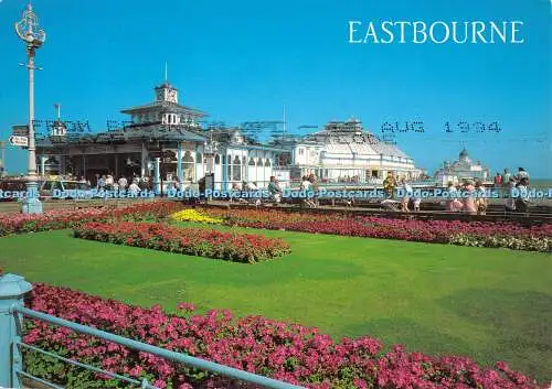 D070260 Eastbourne. Pier und Teppichgärten. Eastbourne. Lachs. 1994