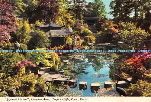 D069076 Dorset. Poole. Canford Cliffs. Compton Acres. Japanischer Garten. Donner a