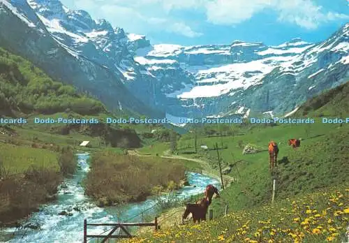 D070539 Gavarnie. Le Chemin du Cirque longe le Gave. Yan P. Chambon. Yancolor. 1