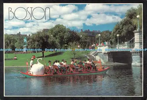 D071359 Boston. Schwanenboot in den öffentlichen Gärten. Massachusetts. Jon Klein. Klein