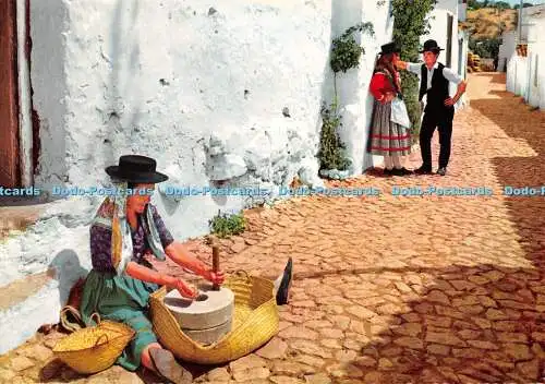 D073486 Algarve. Alte. Mais mahlen. Ancient Custom