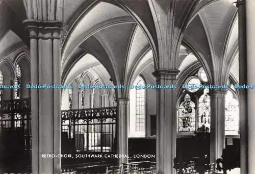 D077475 Retro Chor. Southwark Cathedral. London. RP