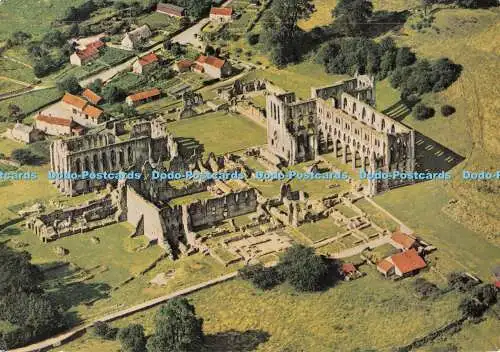 D077914 S.5. Abtei Rievaulx. Yorkshire. Luftansicht von Südosten. Ministerium P