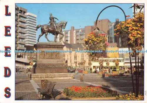 D079210 Leeds. Stadtplatz und Statue des Schwarzen Prinzen. Leeds. P. Wilcock. Dennis