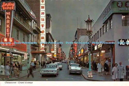 D078254 San Francisco. Chinatown. Grant Avenue. Clemcards. Mike Roberts