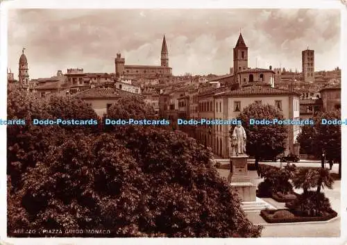 D079648 Arezzo. Piazza Guido Monaco. Di A. Campassi. Fotocelere. RP