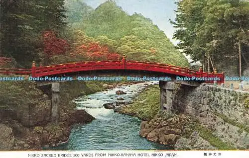 R199428 Nikko Heilige Brücke 200 Meter vom Nikko Kanaya Hotel Nikko Japan