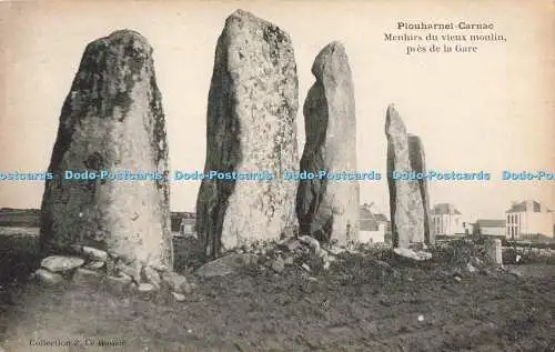 R198348 Plouharnel Carnac Menhirs du vieux moulin pres de la Gare Z Le Rouzie