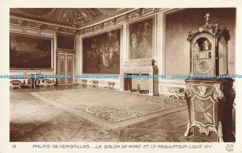 R202174 18 Palais de Versailles Le Salon de Mars et le Regulateur Louis XIV A N