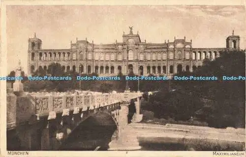 R202424 München Maximilianeum