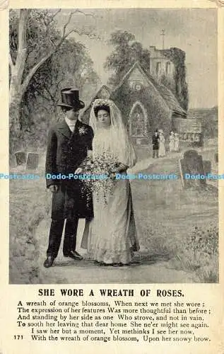 R204522 Sie trug einen Rosenkranz Einen Kranz aus Orangenblüten, als wir uns das nächste Mal trafen