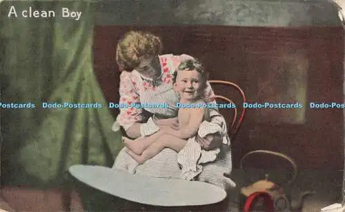 R205237 A clean Boy Davidson Bros The Master of the House Serie 8003 6 Glazette