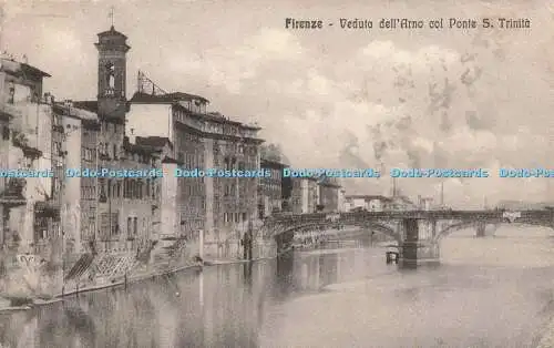 R209058 Firenze Veduta dell Arno col Ponte S Trinita STA 1922