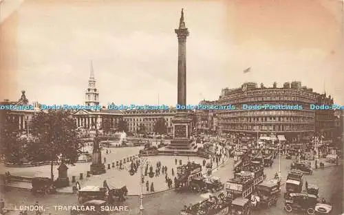 R207305 London Trafalgar Square The London Stereoscopic Companys Series