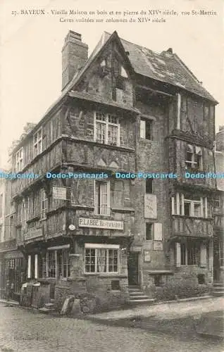 R207639 27 Bayeux Vieille Maison en bois et en pierre du XIVe siecle rue St Mart