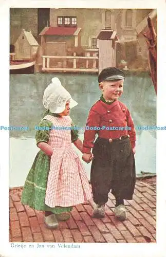 R207688 Grietje en Jan van Volendam D B M 25 Uitg Rembrandt