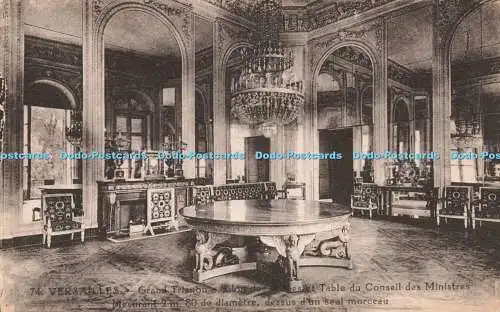 R213267 74 Versailles Grand Trianon Table du Conseil des Ministres