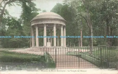 R213849 Mme Moreau Versailles Hameau de Marie Antoinette Le Temple de lAmour 190