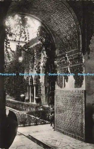 R215731 536 Sevilla Reales Alcazares Patio de la Yeseria Abelardo Linares 1952