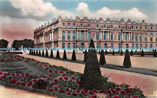 R222009 735 Versailles Seine et Oise Le Chateau facade sur le parc Parterre du M