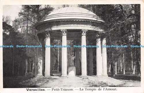 R220824 Versailles Petit Trianon Le Temple de lAmour