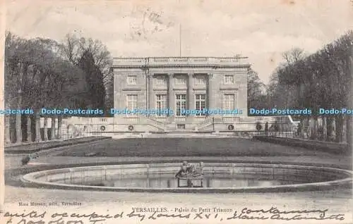 R222307 Versailles Palais du Petit Trianon Mme Moreau 1904