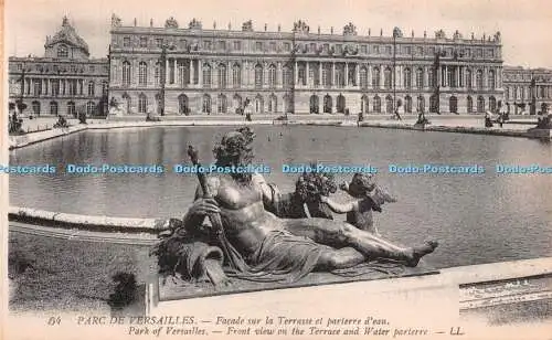 R219408 Parc De Versailles Facade sur la Terrasse et parterre d eau LL 64 Levy F