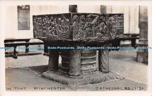 R229853 The Font Winchester Cathedral AD 1150 Postkarte