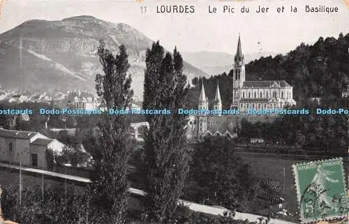 R236116 11 Lourdes Le Pic du Jer et la Basilique 1913