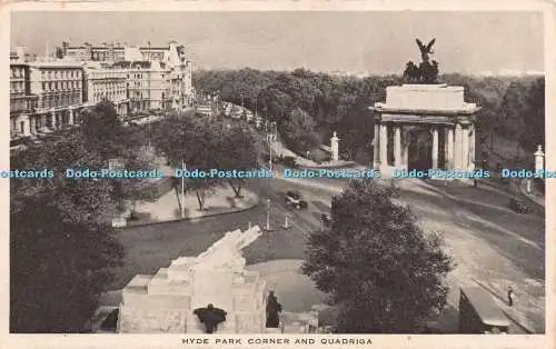 R237139 Hyde Park Corner and Quadriga Tuck Gravure Postcard London No 14E