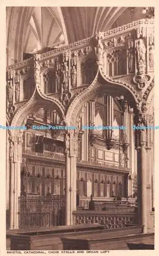 R240066 Bristol Cathedral Choir Stalls and Organ Loft Choir Stalls enthalten Tudor