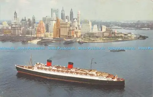 R245989 Cunard R M S Queen Elizabeth Postkarte