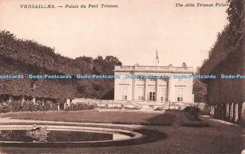 R246210 Versailles Palais du Petit Trianon Das kleine Trianon Schloss Moreau