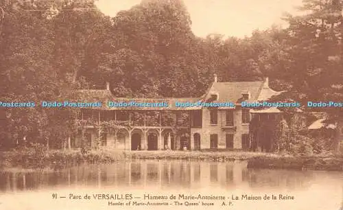 R247921 91 Parc de Versailles Hameau de Marie Antoinette La Maison de la Reine H