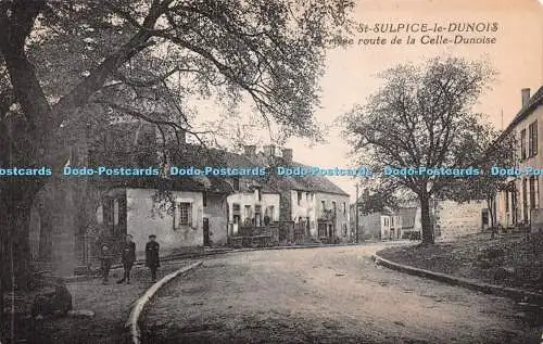 R248021 St Sulpice le Dunois Arrivee route de la Celle Dunoise
