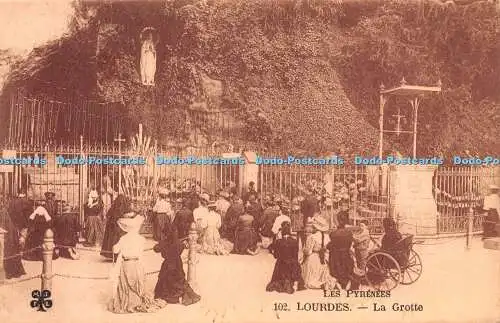 R250108 Lourdes Les Pyrenees La Grotte Maurice Tesson Postkarte