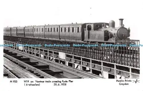 R256489 M933 W19 am Zugübergang Ventnor Ryde Pier  Pamlin Prints