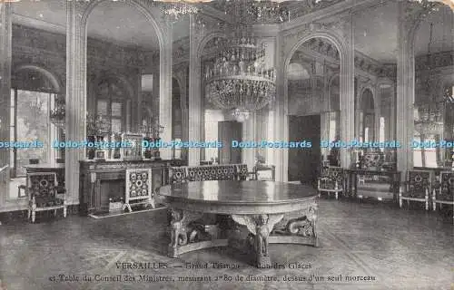 R258082 Versailles Grand Trianon Salon des Glaces et Table du Conseil des Minist