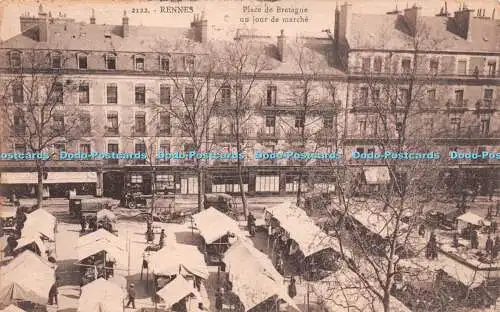 R261618 Place De Bretagne Un Jour De Marche Laurent Nel Rennes No 2122