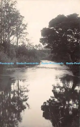 R264624 Mountain River Hum Empire Postkarte