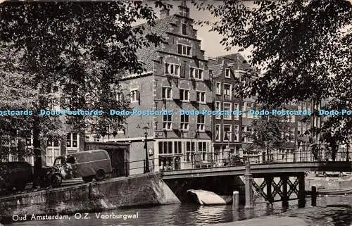 R267222 Oud Amsterdam O Z Voorburgwal M van Gelderen and Zoon N V