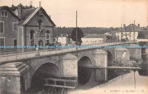 R274678 4 Moret Le Pont LL