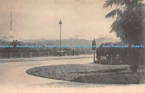 R275121 C C 170 Pau Le Boulevard et la Chaine des Pyrenees Pic dOssau