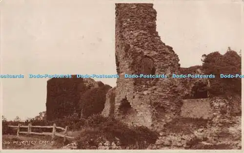 R275667 319 Pevensey Castle Judges 1911