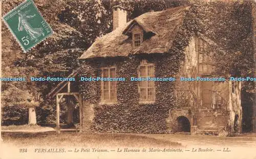 R275894 234 Versailles Le Petit Trianon Le Hameau de Marie Antoinette Le Boudoir