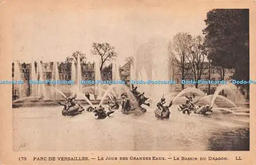 R276052 173 Parc de Versailles Le Jour des Grandes Eaux Le Bassin du Dragon LL L